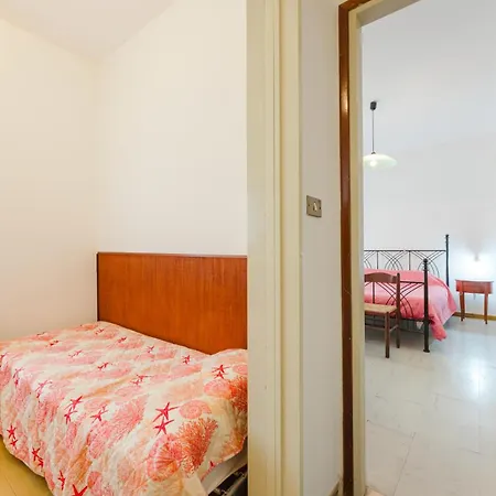 Διαμέρισμα Anna Flat - 2 Minuti Dalla
