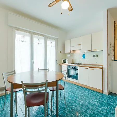 Appartamento Anna Flat - 2 Minuti Dalla Lido di Jesolo